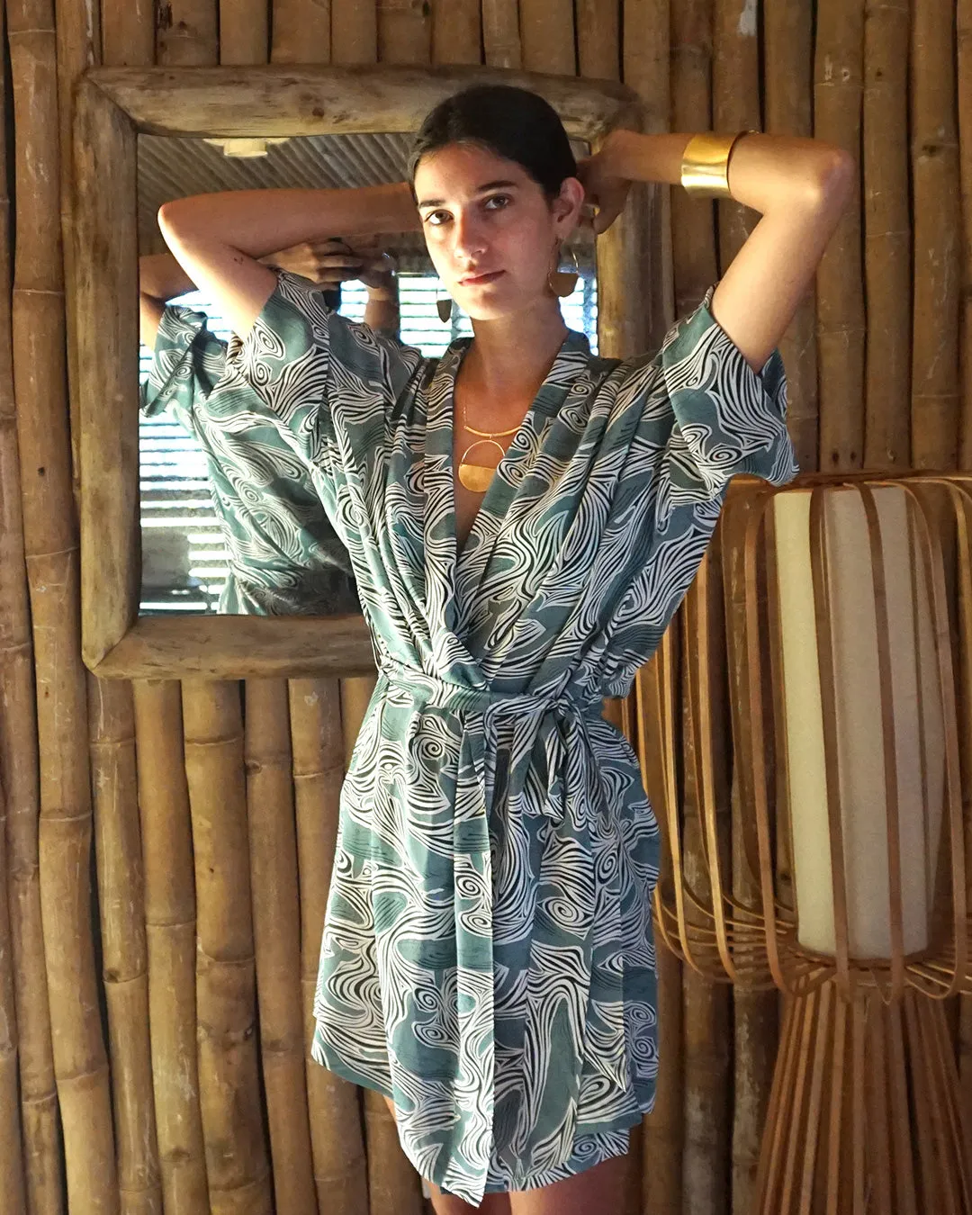 Silk Bed-to-Beach Robe WHALE